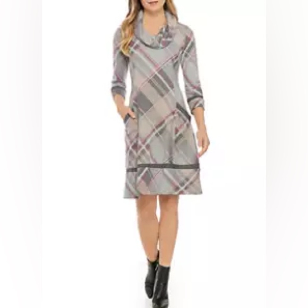 Signature By Robbie Bee Grey Plaid Cowls Neck Sweater Dress